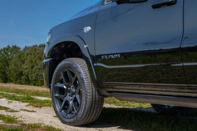 2026 DODGE RAM Laramie V8 5.7L Crew Cab Night Edition 4×4
