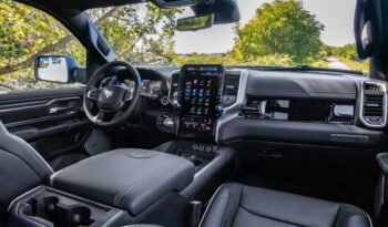 Ram 1500 Laramie terzo display (50)