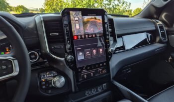 Ram 1500 Laramie terzo display (55)