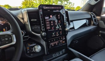 Ram 1500 Laramie terzo display (59)