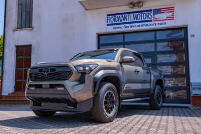 Toyota Tacoma TRD OFFROAD 2.4 i-Force HYBRID 4×4