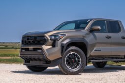 Toyota Tacoma TRD OFFROAD 2.4 i-Force HYBRID 4×4