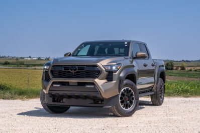 Toyota Tacoma TRD OFFROAD 2.4 i-Force HYBRID 4×4