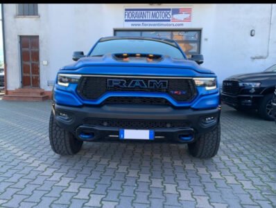Dodge RAM 1500 TRX 6.2 V8